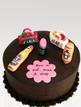 Birthday Cakes for Her 10 Cake for a Makeup & Shopping Lover