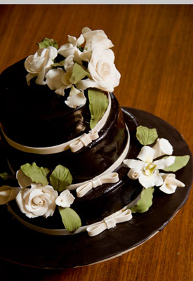 Wedding & Engagement Cakes 33 Ivory Roses & Orchids Christian Wedding Cake